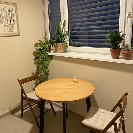 Marlon And Mia - 2 Min Walk To Center